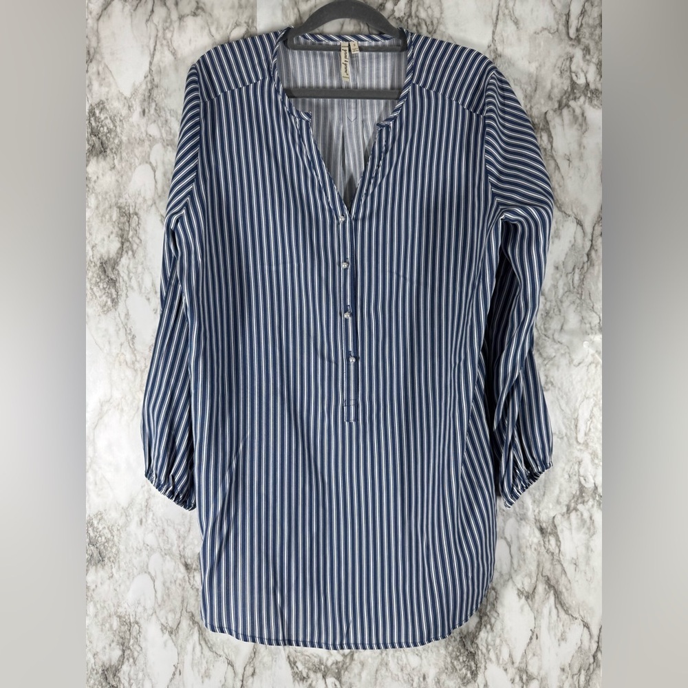 Grand & Greene Blue White Striped Ultra Soft Rayon Button Down Small Office - Picture 1 of 5